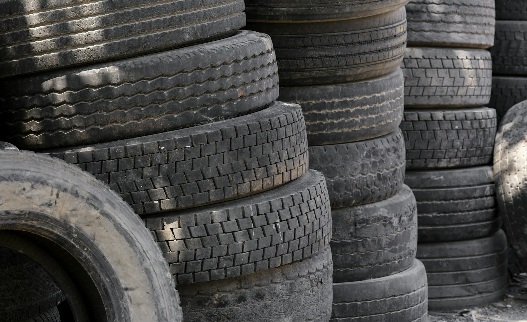 Modern industrial recycling facility